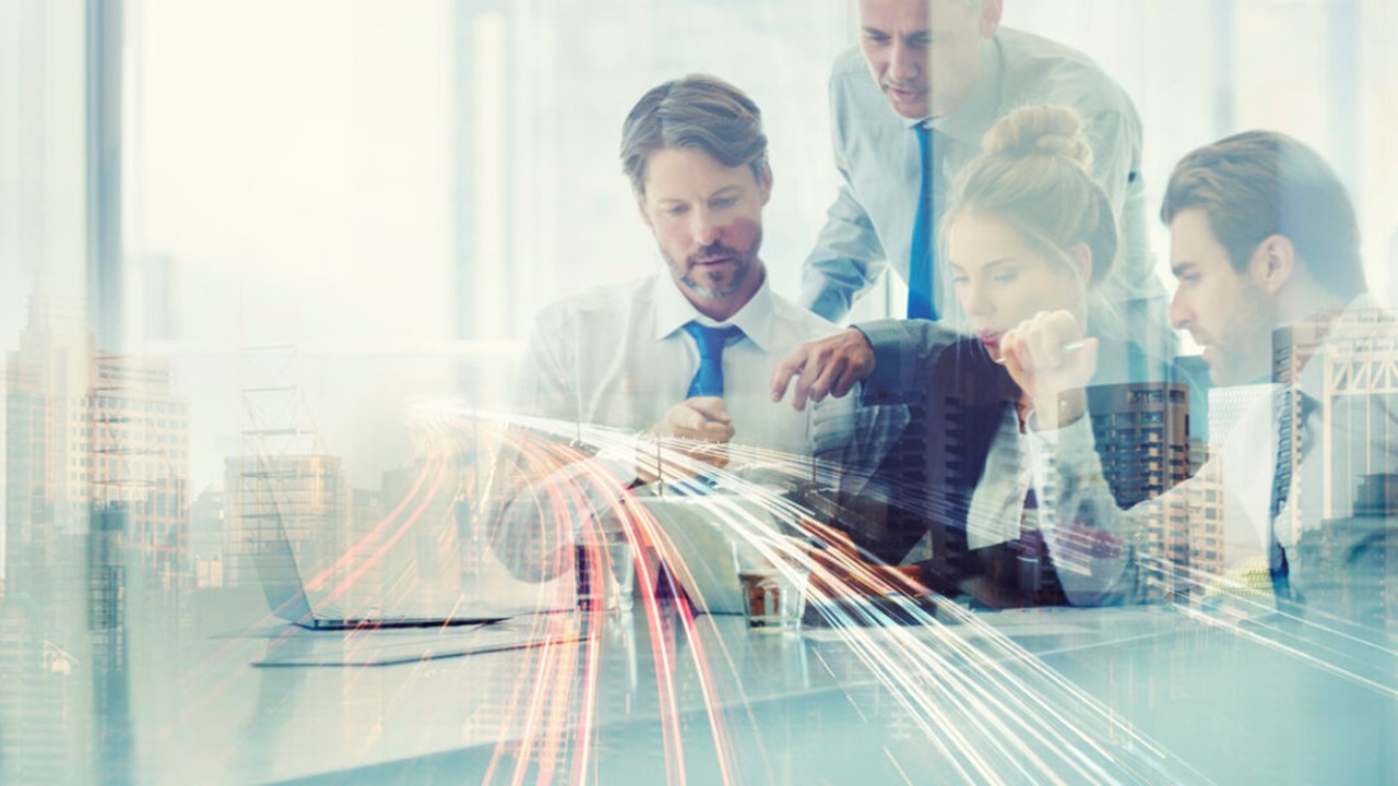 La gestión de los riesgos y la administración de los cambios en el proyecto