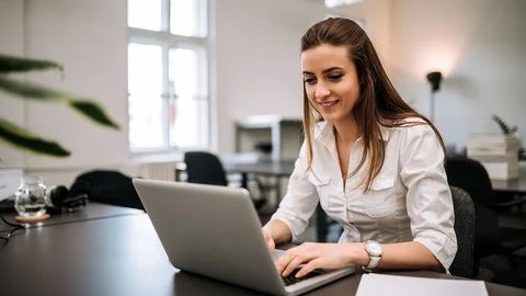 Curso Completo de CapCut: Domina la Edición en Escritorio y Móvil